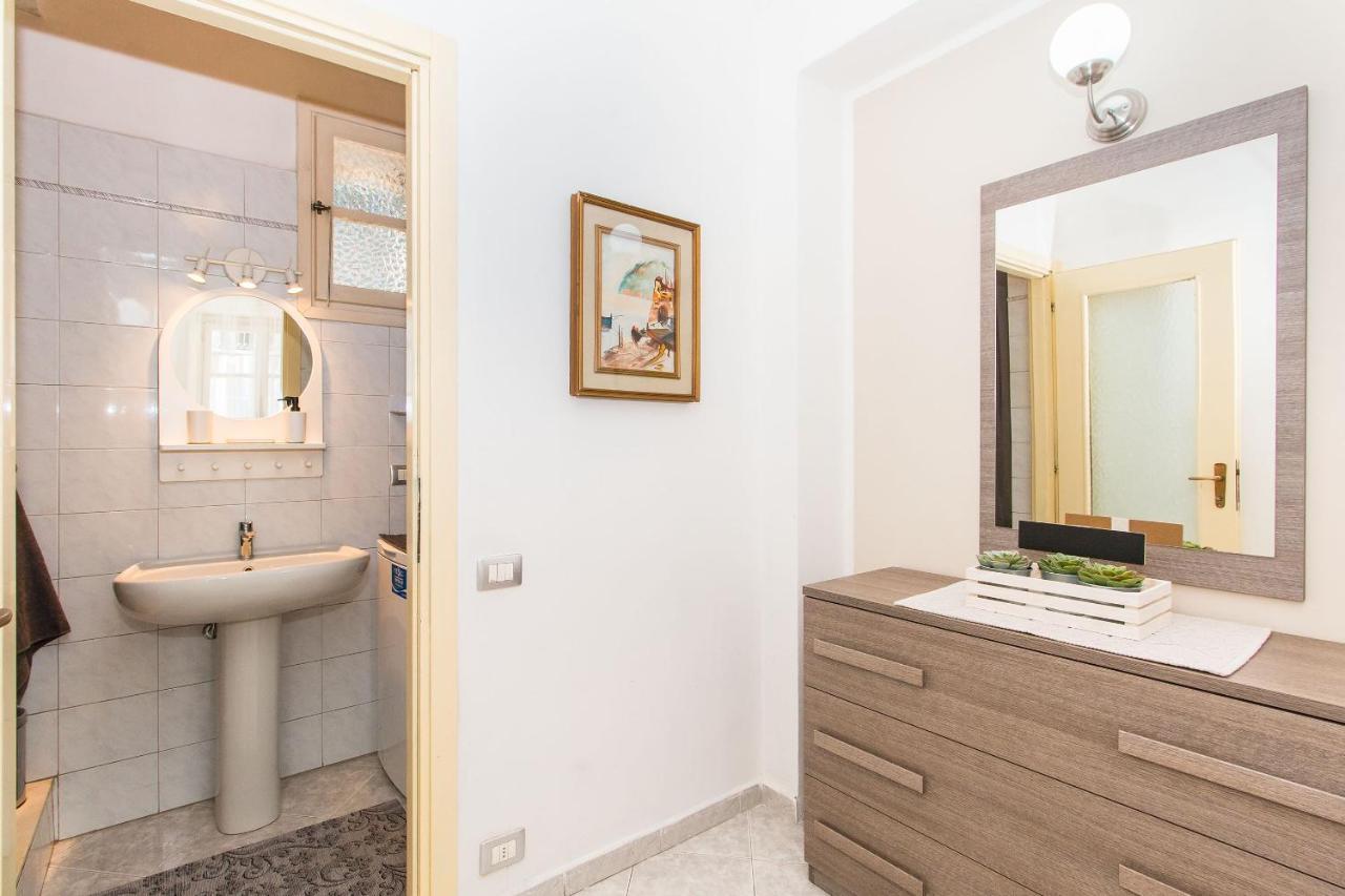 Corso Vittorio & Parco Del Valentino Bright Flat Apartman Torino Kültér fotó